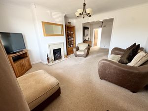 Lounge- click for photo gallery